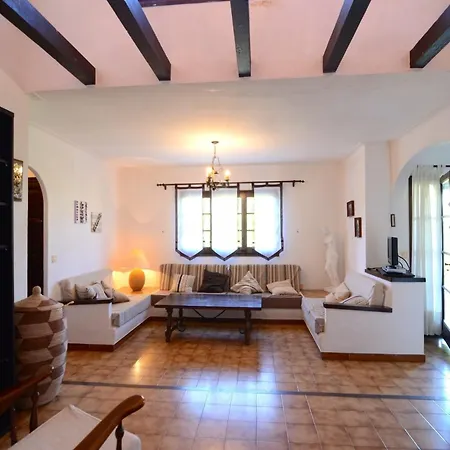 The House In Estartit Has 3 Bedrooms L'Estartit